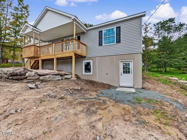 1014 Forest Lane , Lake Ariel, PA 18436