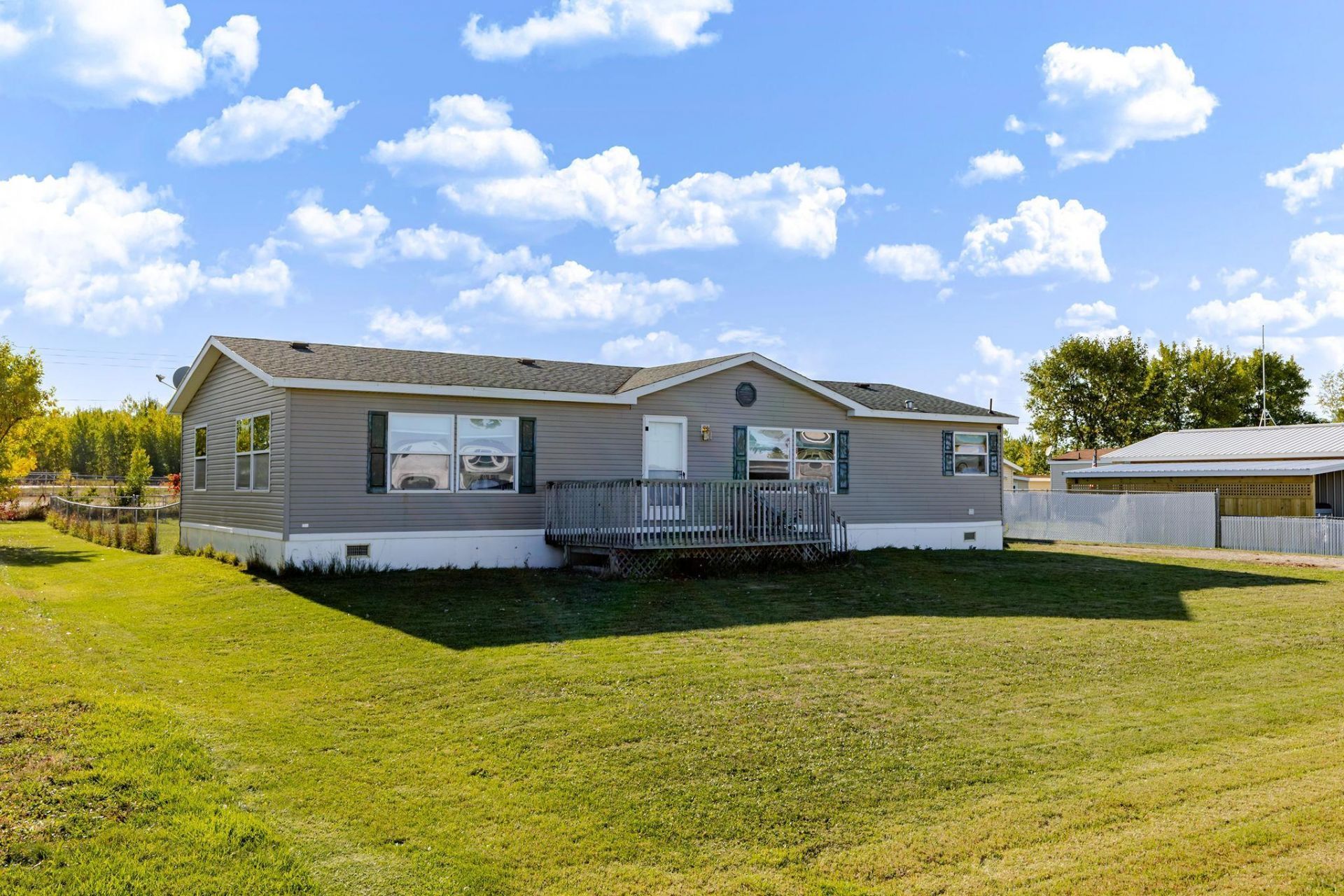 146 4th Street, Walcott, ND 58077 Main Photo