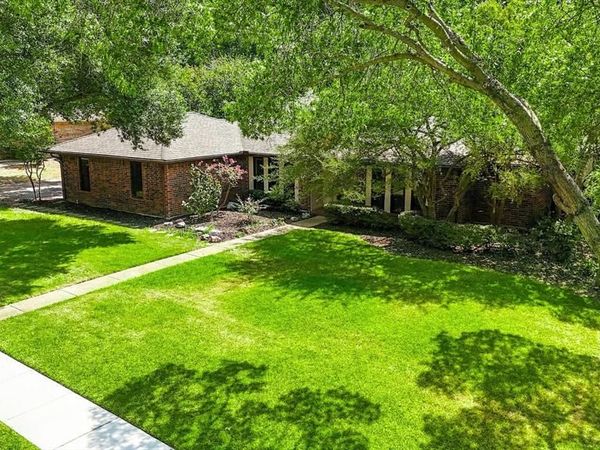 541 Briarglen Drive, Coppell, TX 75019