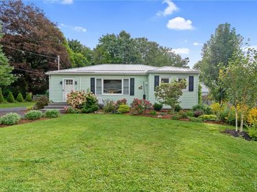2 Sunny Drive, Tully, NY 13159