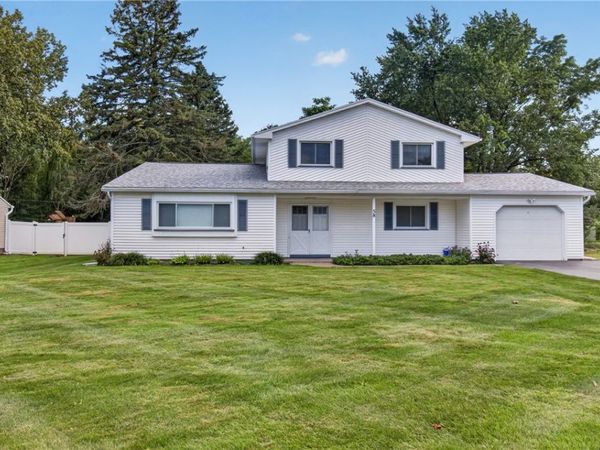 58 Anytrell Drive , Webster, NY 14580