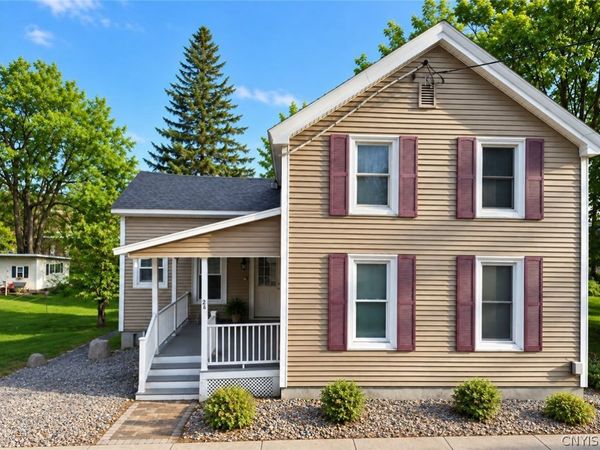 25 Elm Street , Tully, NY 13159