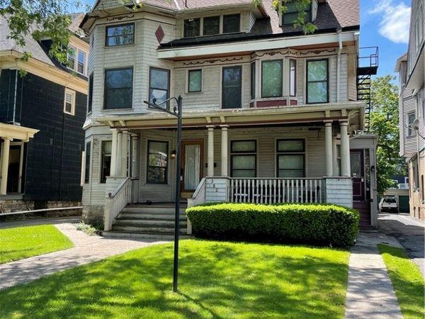 382 Elmwood , Unit 2, Allentown, NY 14222