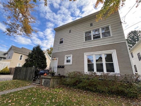 70 Harvey Avenue , Lockport, NY 14094