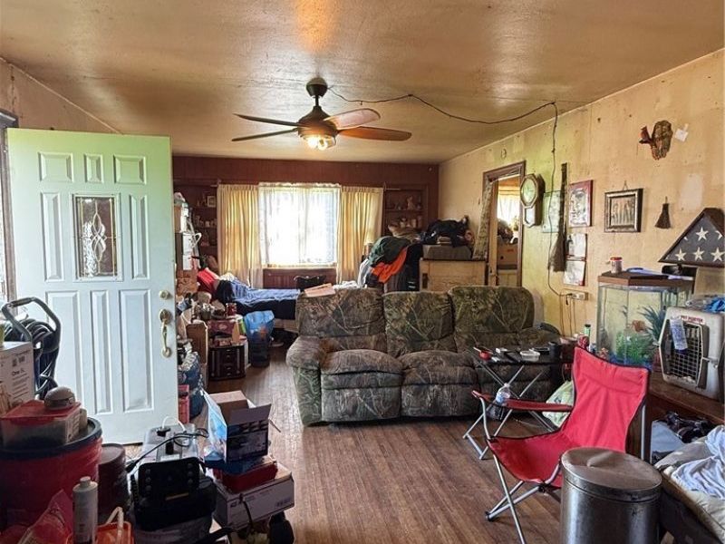 928 Mineral Springs Road, Ashtabula, OH 44004 Photo 9