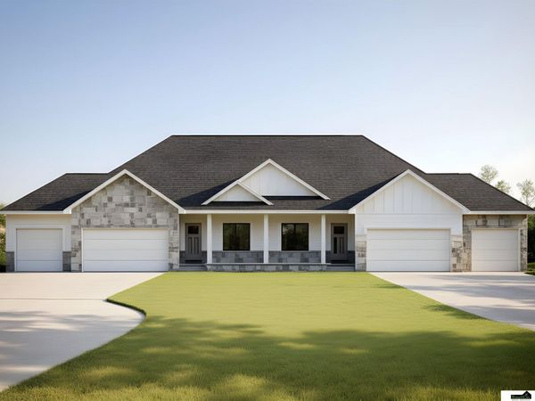 9415 S 87th Street, Lincoln, NE 68526