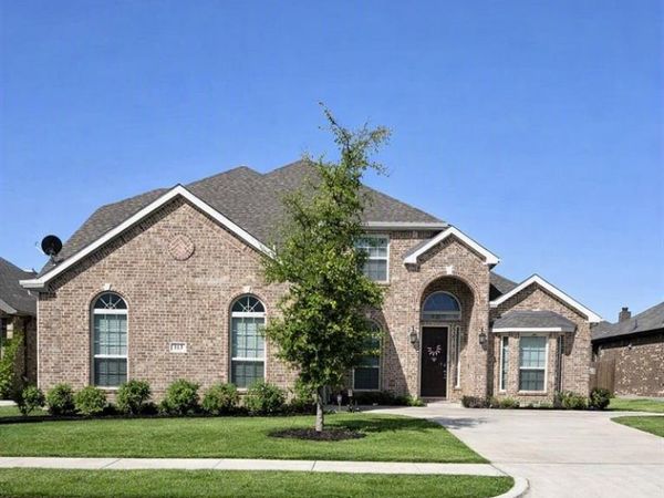 113 Bluewood Drive , Red Oak, TX 75154