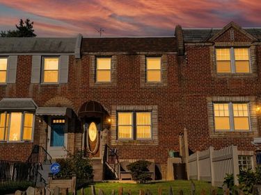 205 DEVEREAUX AVENUE, PHILADELPHIA, PA 19111