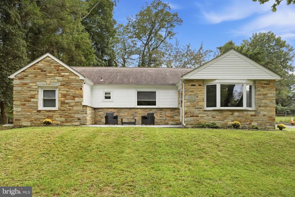 121 TREVOSE ROAD , FEASTERVILLE-TREVOSE, PA 19053