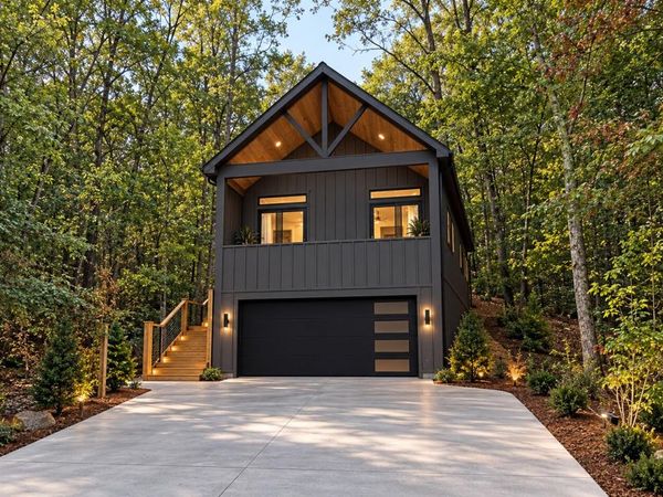 8525 Old Cleveland Pike, Ooltewah, TN 37363