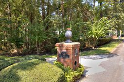 546 Old Mill Lane photo 4