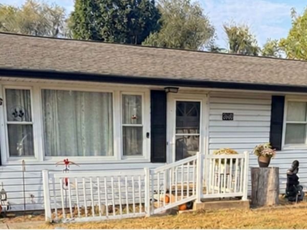 2600 E Thomas Avenue , Terre Haute, IN 47805