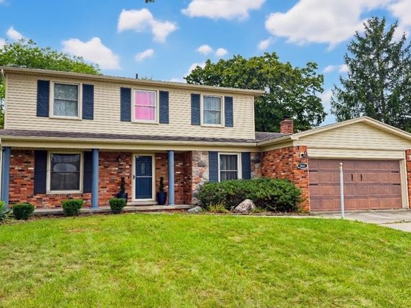5481 Raven Parkway Street, Monroe, MI 48161