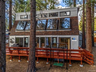 2440 Cougar Trail, South Lake Tahoe, CA 96150