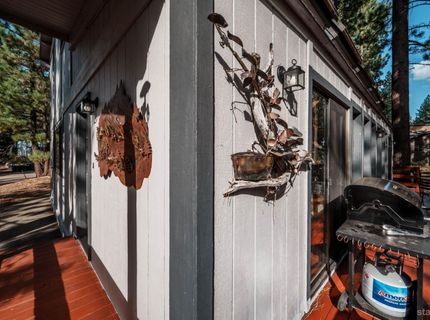 2440 Cougar Trail, South Lake Tahoe, CA 96150 Photo