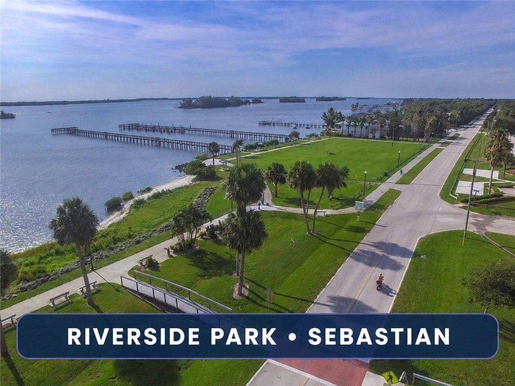 8465 101st Avenue, Vero Beach, FL 32967 Photo
