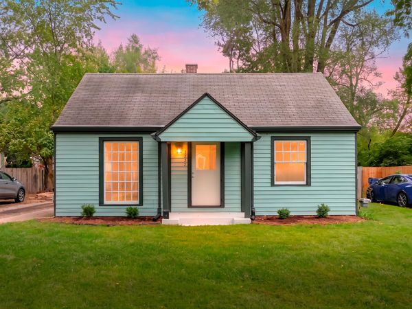 1232 Nassau Street, Kalamazoo, MI 49048