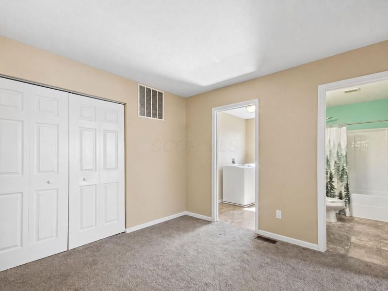 373 Puleo Drive, London, OH 43140 Photo 15