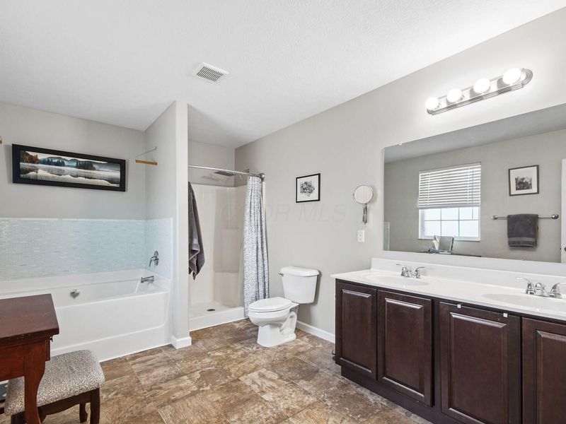 373 Puleo Drive, London, OH 43140 Photo 19
