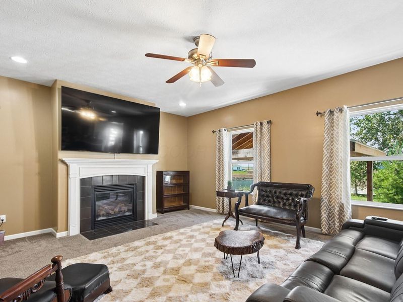 373 Puleo Drive, London, OH 43140 Photo 5