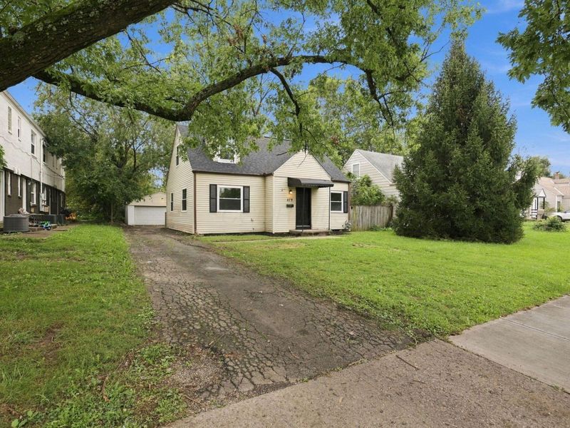 279 S Ashburton Road, Columbus, OH 43213 Photo 2