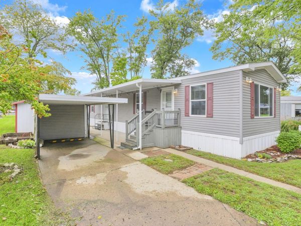 2445 Columbus-Lancaster Road NW, Unit 112, Lancaster, OH 43130