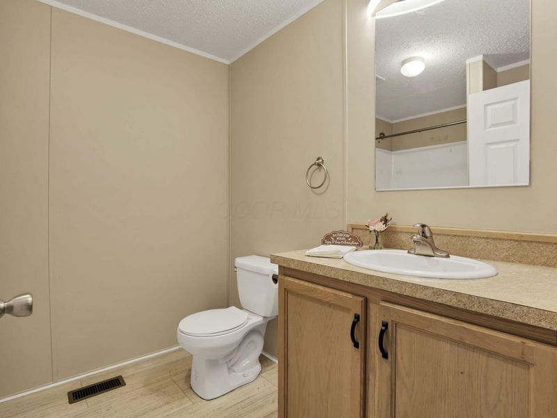 2445 Columbus-Lancaster Road NW, Unit 87, Lancaster, OH 43130 Photo 21