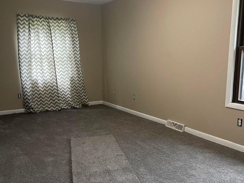 2047 Ward Road , Columbus, OH 43224 Photo 7