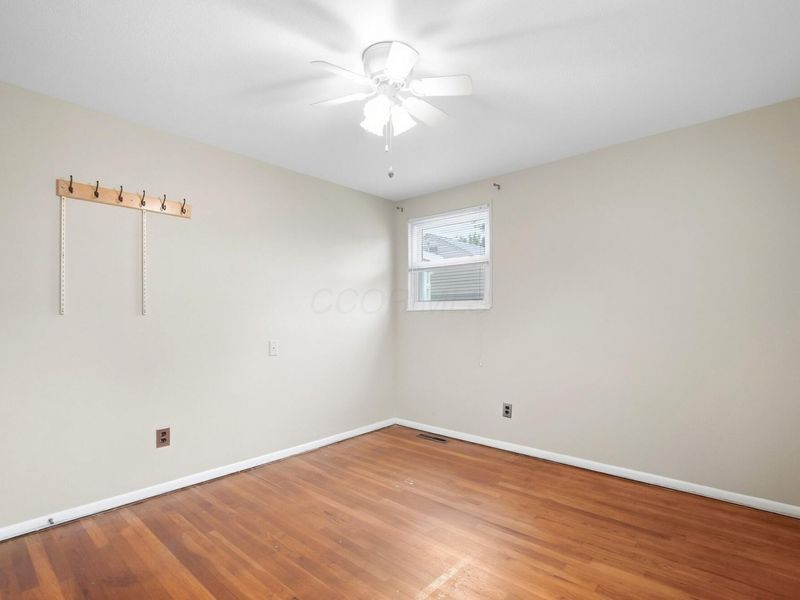 3921 Harwood Road, Columbus, OH 43228 Photo 27