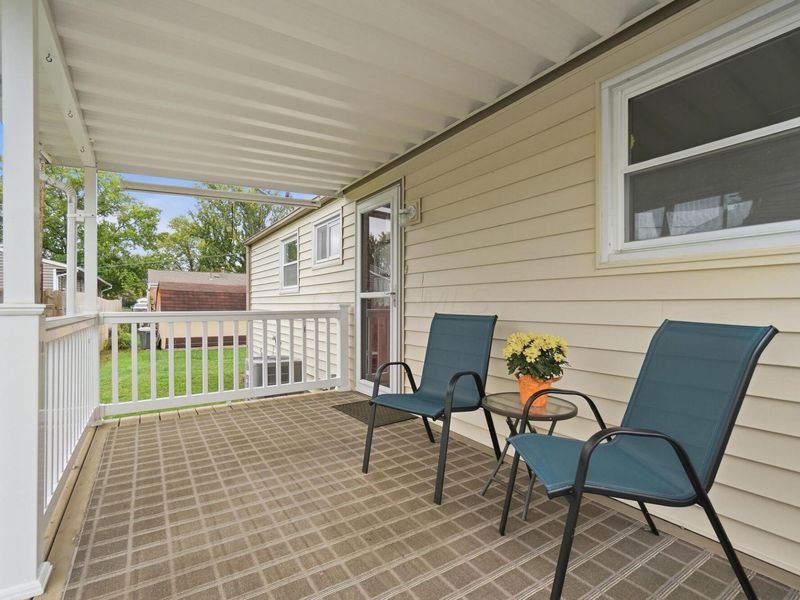 3921 Harwood Road, Columbus, OH 43228 Photo 7
