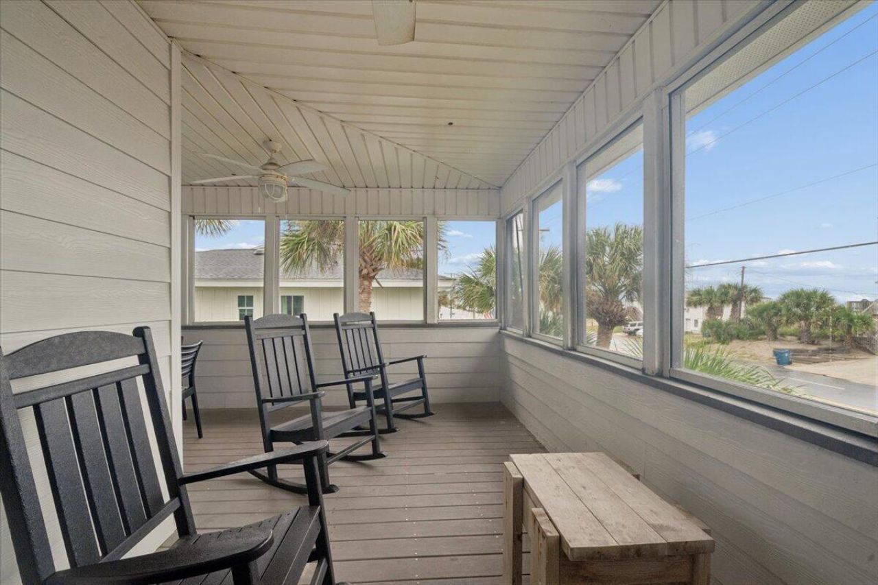 505 Palmetto Boulevard Photo 6