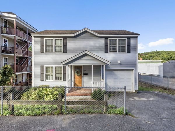 162 High St, Fitchburg, MA 01420