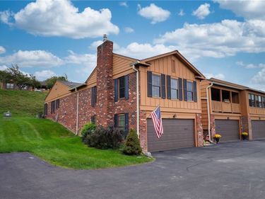 85 Huxley, Fairport, NY 14450