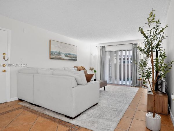 7221 Miami Lakes Dr , Unit A21, Miami Lakes, FL 33014