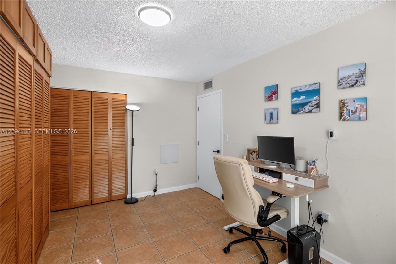 7221 Miami Lakes Dr, Unit A21, Miami Lakes, FL 33014 Photo