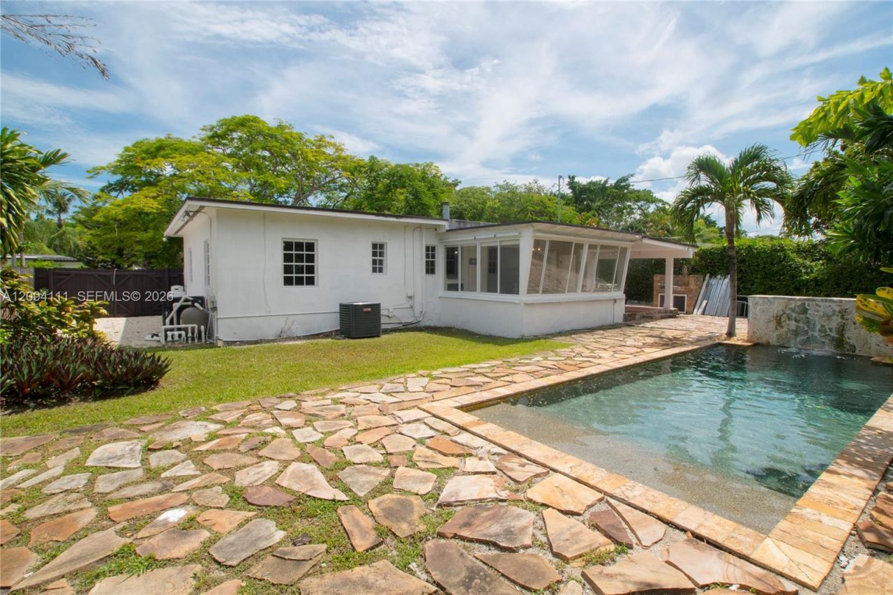 5951 SW 46th Ter , Miami, FL 33155 Photo