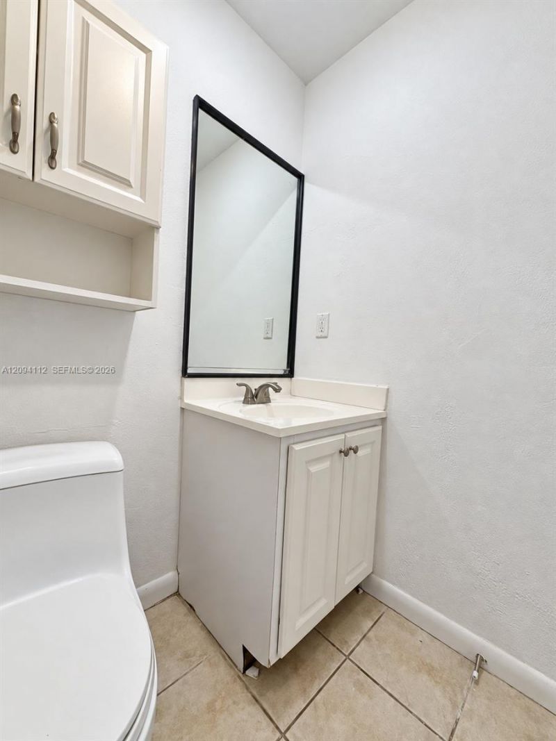 5348 Bosque Ln , Unit 105, West Palm Beach, FL 33415 Photo
