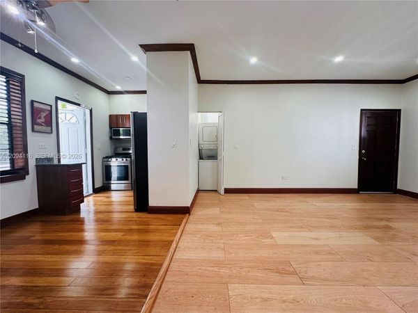 1470 Lincoln Ter , Unit 1, Miami Beach, FL 33139