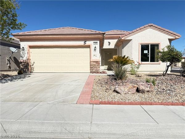7528 Chaffinch Street , North Las Vegas, NV 89084