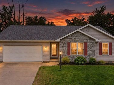 125 Kincaid Street, Warsaw, IN 46580