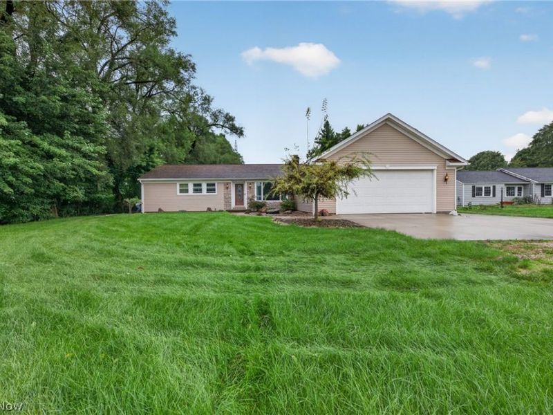 1246 Applegrove Street NE, Canton, OH 44721 Photo 19