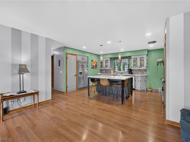 1246 Applegrove Street NE, Canton, OH 44721 Photo 5