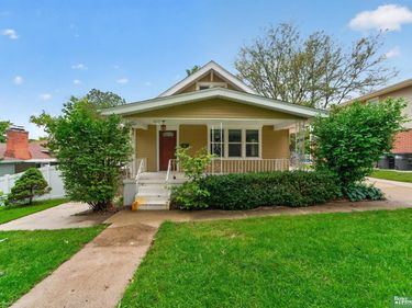 2010 N 56 Street, Omaha, NE 68104