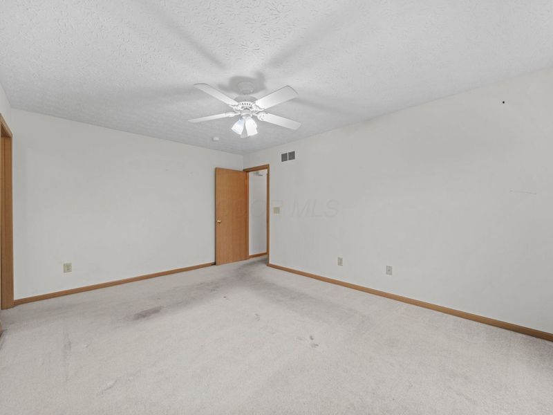 7490 Bunker Ridge Court, Blacklick, OH 43004 Photo 24
