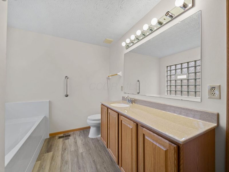 7490 Bunker Ridge Court, Blacklick, OH 43004 Photo 27