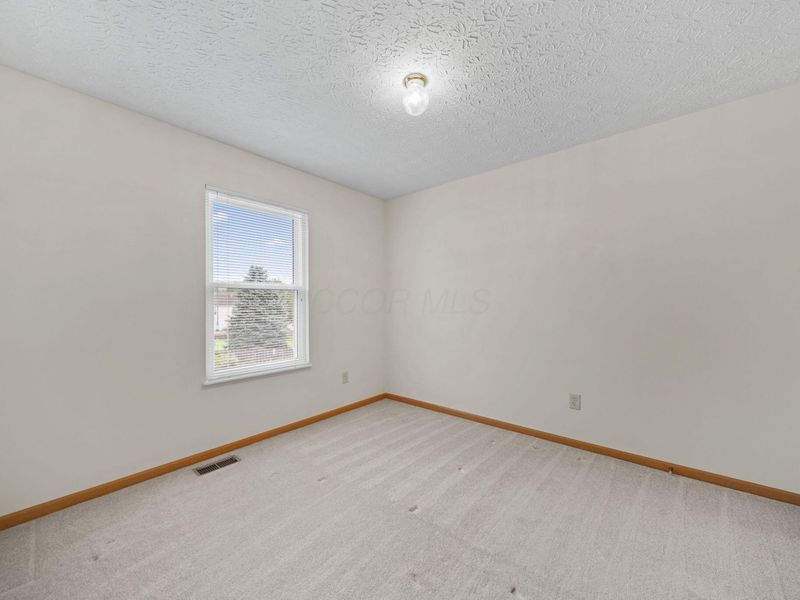 7490 Bunker Ridge Court, Blacklick, OH 43004 Photo 29