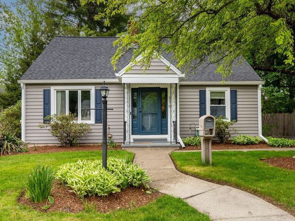 375 Union St, Millis, MA 02054