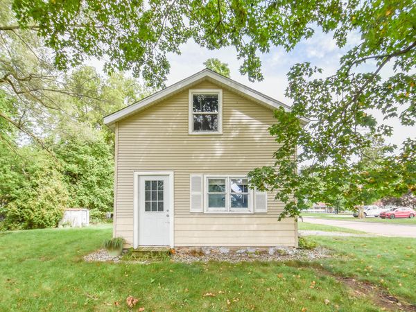 35 Lawton Street, Coldwater, MI 49036
