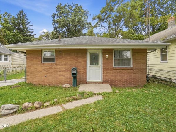 4917 Bowser Drive , Toledo, OH 43613