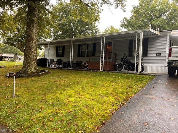 1931 Campground Road , Unit 44, Wellsville, OH 43968
